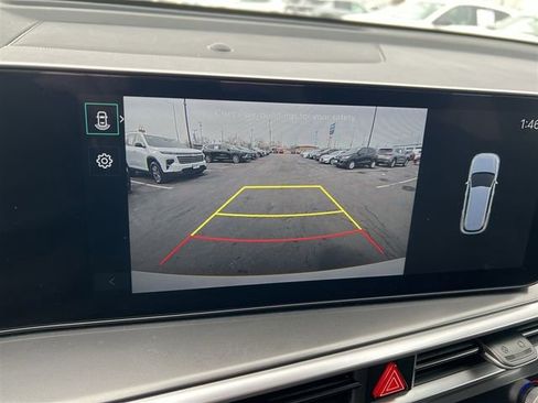 Used 2025 Kia Sorento EX w/ Panoramic Sunroof Package image 27