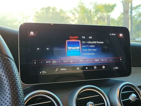 Used 2022 Mercedes-Benz GLC 300 4MATIC image 30