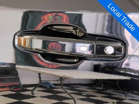 Used 2022 Chevrolet Silverado 1500 LT image 7