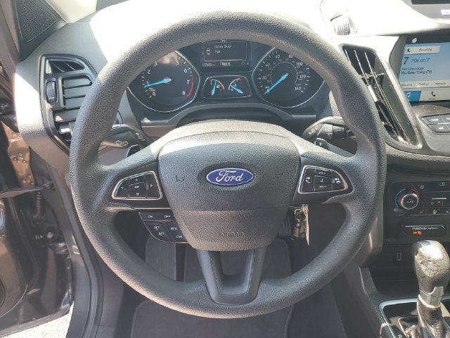 Used 2017 Ford Escape SE w/ Equipment Group 201A FWD image 28