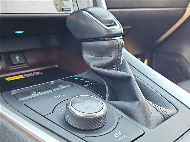 Used 2022 Toyota RAV4 Limited AWD/4WD image 12
