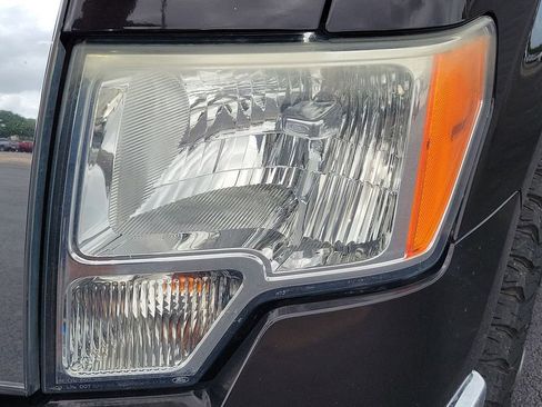 Used 2013 Ford F150 XLT w/ XLT Chrome Pkg image 21