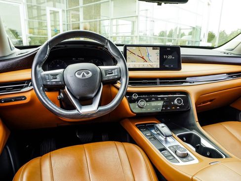 Used 2023 INFINITI QX60 Sensory w/ Vision Package AWD/4WD image 15