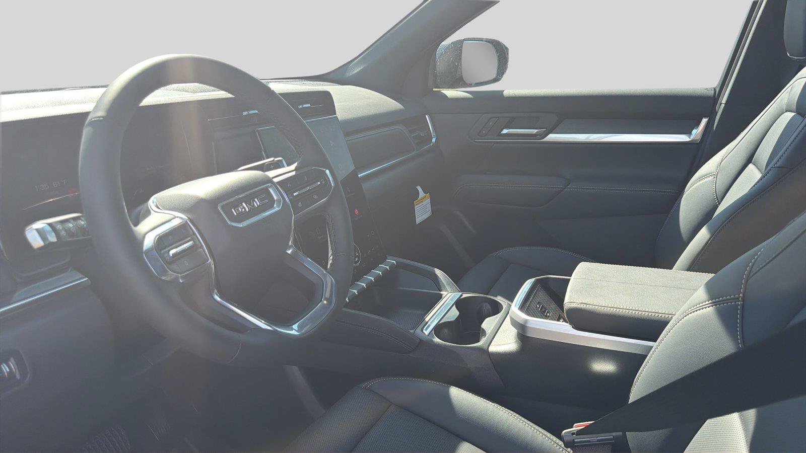 New 2027 GMC Terrain Elevation w/ Elevation Premium Package AWD/4WD image 16