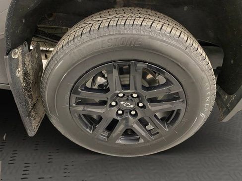 Used 2025 Chevrolet Silverado 1500 High Country w/ Midnight Edition AWD/4WD image 39
