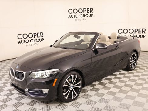 Used 2020 BMW 230i xDrive Convertible w/ Convenience Package AWD/4WD image 11