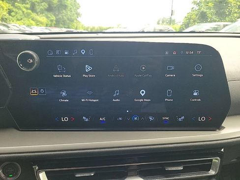 Used 2024 Chevrolet Traverse LS FWD image 18