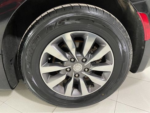 Used 2019 Chrysler Pacifica Touring-L Plus w/ Advanced Safetytec Group image 13