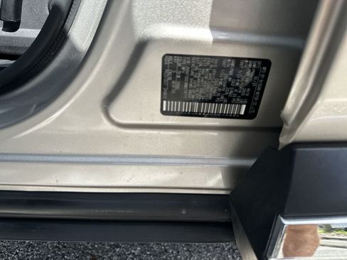 Used 2021 Nissan Rogue Platinum AWD/4WD image 21