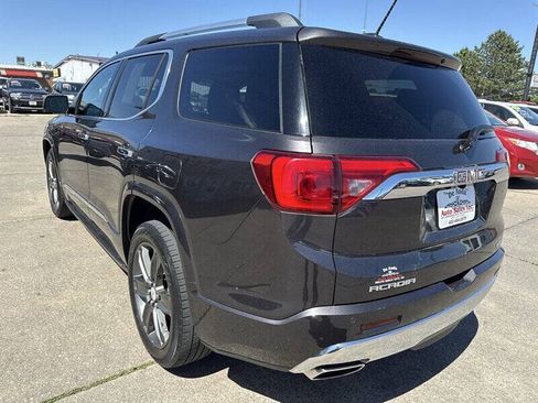 Used 2018 GMC Acadia Denali w/ Technology Package AWD/4WD image 5
