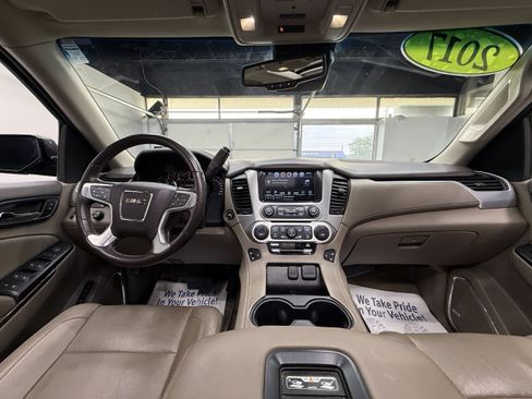 Used 2017 GMC Yukon SLT AWD/4WD image 17