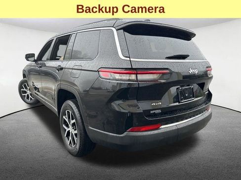 Used 2023 Jeep Grand Cherokee L Limited AWD/4WD image 10