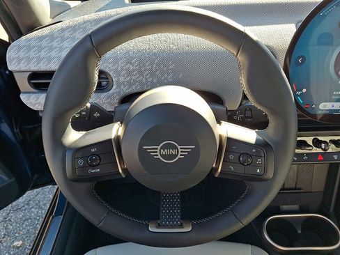 Used 2025 MINI Cooper S image 20