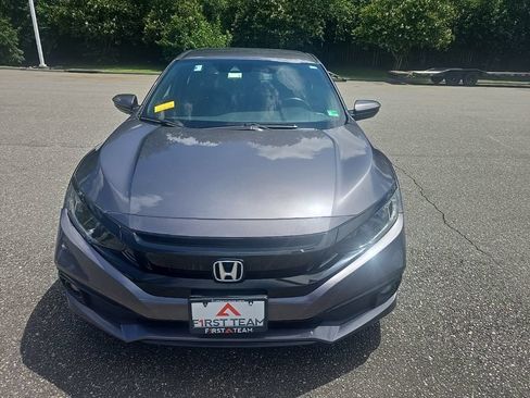 Used 2021 Honda Civic Sport image 2