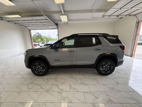 New 2026 GMC Terrain AT4 w/ Technology Package II AWD/4WD image 5