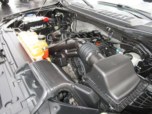 Used 2015 Ford F150 XLT w/ Equipment Group 301A Mid image 34