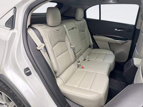 Used 2020 Cadillac XT4 Premium Luxury image 18