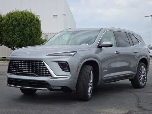 New 2026 Buick Enclave Avenir w/ Super Cruise Package AWD/4WD image 22