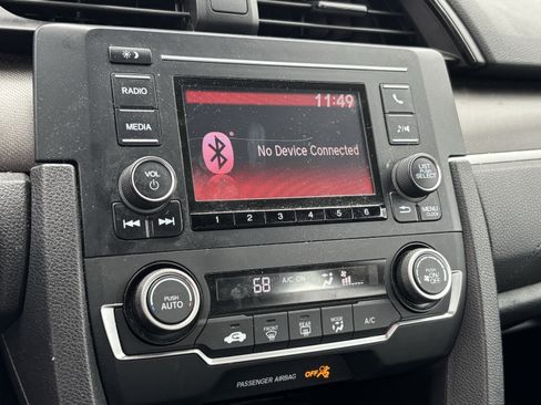 Used 2020 Honda Civic LX image 24