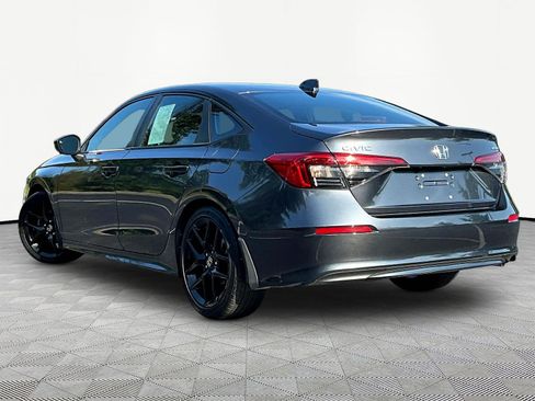 Used 2023 Honda Civic Sport image 4