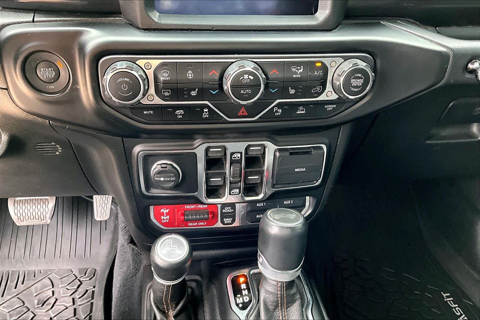 Used 2021 Jeep Wrangler Unlimited Rubicon AWD/4WD image 22