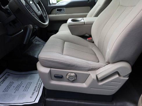 Used 2010 Ford F150 XLT RWD image 6