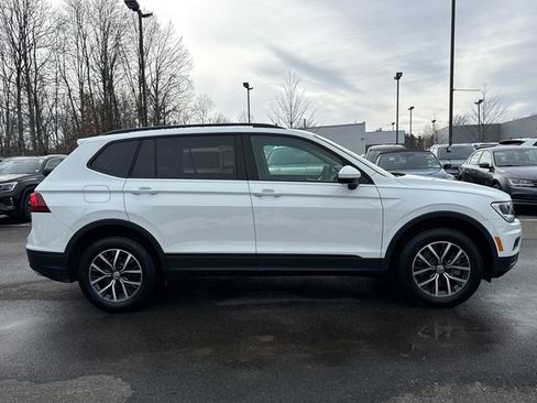 Used 2021 Volkswagen Tiguan S image 3