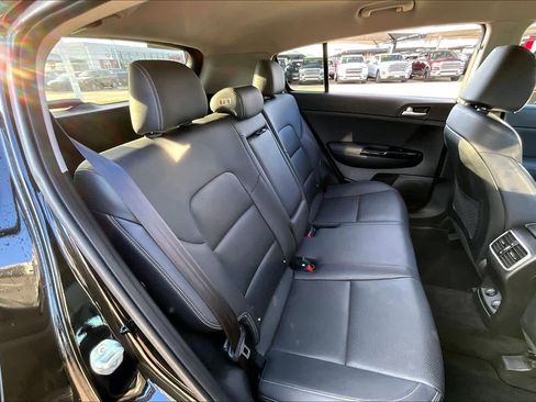 Used 2020 Kia Sportage EX image 17