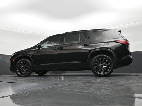 Used 2024 Chevrolet Traverse RS FWD image 24