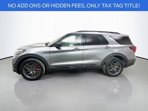 New 2026 Ford Explorer ST-Line w/ ST-Line Street Pack AWD/4WD image 4