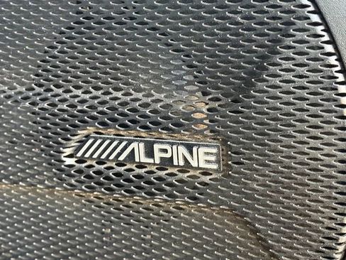 Used 2018 Jeep Wrangler Unlimited Sahara image 20