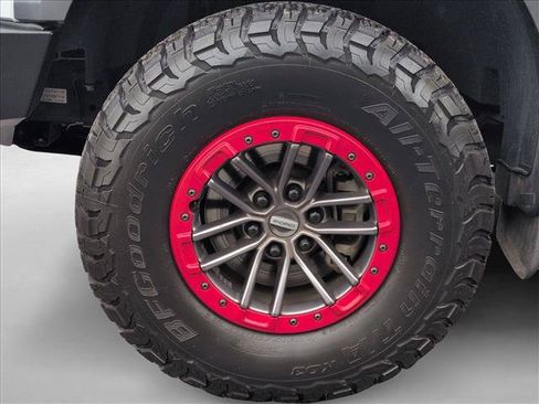 Used 2019 Ford F150 Raptor w/ Equipment Group 802A Luxury AWD/4WD image 18