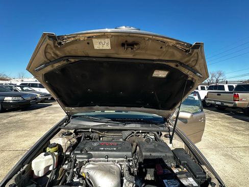Used 2003 Toyota Camry LE FWD image 13