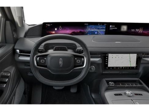 New 2026 Lincoln Navigator L Premier AWD/4WD image 9