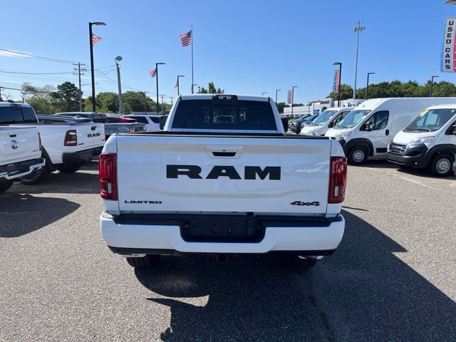 Used 2025 RAM 2500 Limited AWD/4WD image 6