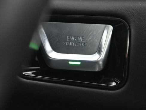 Used 2025 GMC Yukon XL AT4 Ultimate w/ LPO, Floor Liner Package image 20