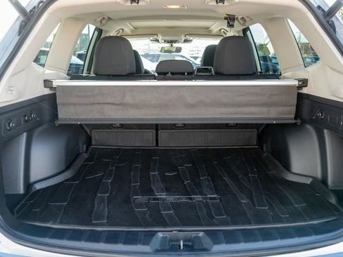 Used 2023 Subaru Forester Premium AWD/4WD image 11