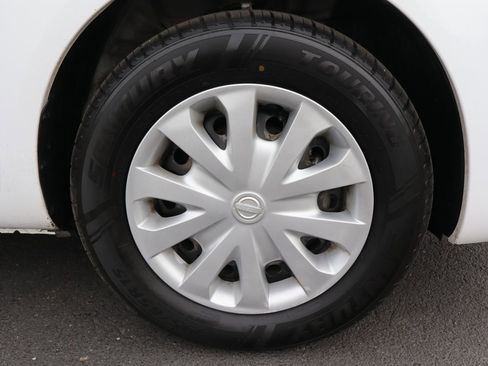 Used 2019 Nissan Versa SV FWD image 44