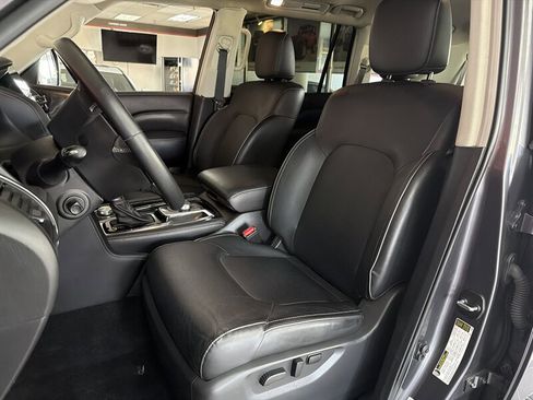 Used 2024 INFINITI QX80 Luxe image 10