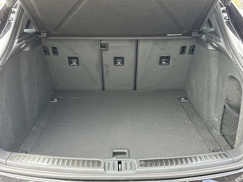 New 2026 Porsche Macan S image 18