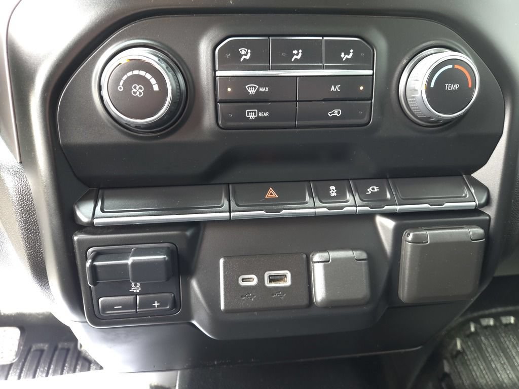 Used 2022 Chevrolet Silverado 3500 W/T w/ WT Convenience Package AWD/4WD image 25