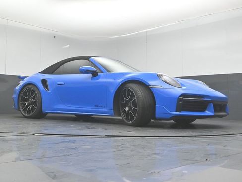 Used 2022 Porsche 911 Turbo S w/ 911 Turbo Sportdesign Package image 33