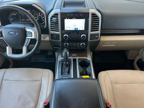 Used 2016 Ford F150 Lariat w/ Equipment Group 502A Luxury AWD/4WD image 14