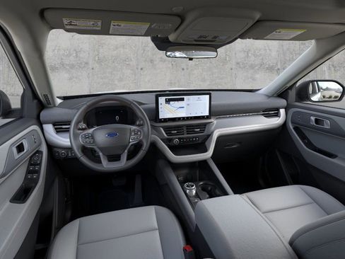 New 2026 Ford Explorer Active w/ Active Comfort Package image 9