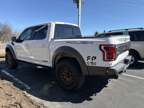 Used 2018 Ford F150 Raptor w/ Equipment Group 802A Luxury image 5
