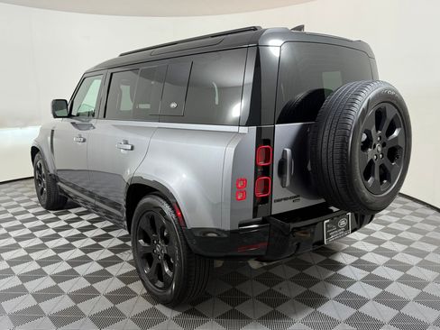 Used 2023 Land Rover Defender 110 X-Dynamic SE AWD/4WD image 3