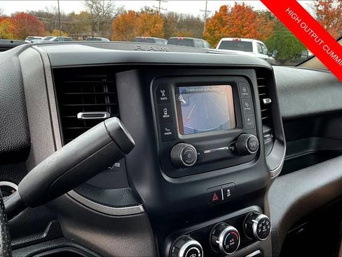 Used 2019 RAM 3500 Tradesman AWD/4WD image 18