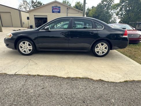 Used 2013 Chevrolet Impala LT w/ LT Sunroof Package image 3