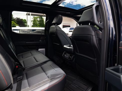 Used 2025 Ford F150 Raptor AWD/4WD image 28