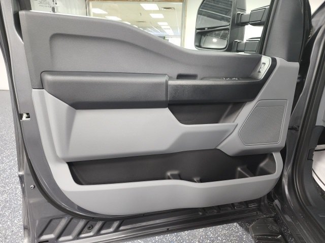 New 2025 Ford F250 XL AWD/4WD image 9